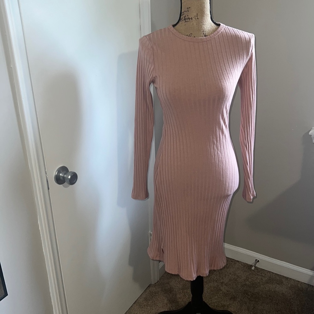 mts size small pink dress